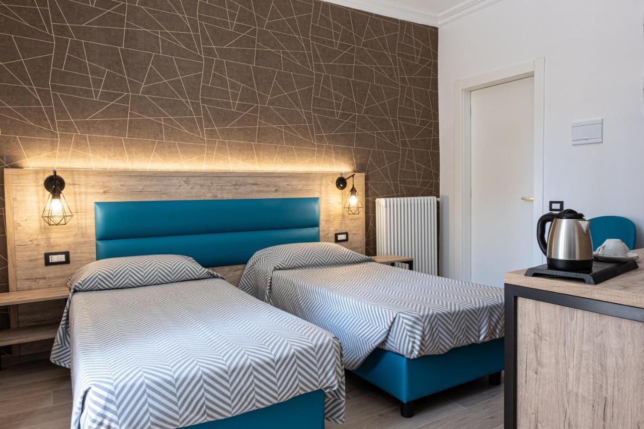Cuneo Hotel Esterno foto
