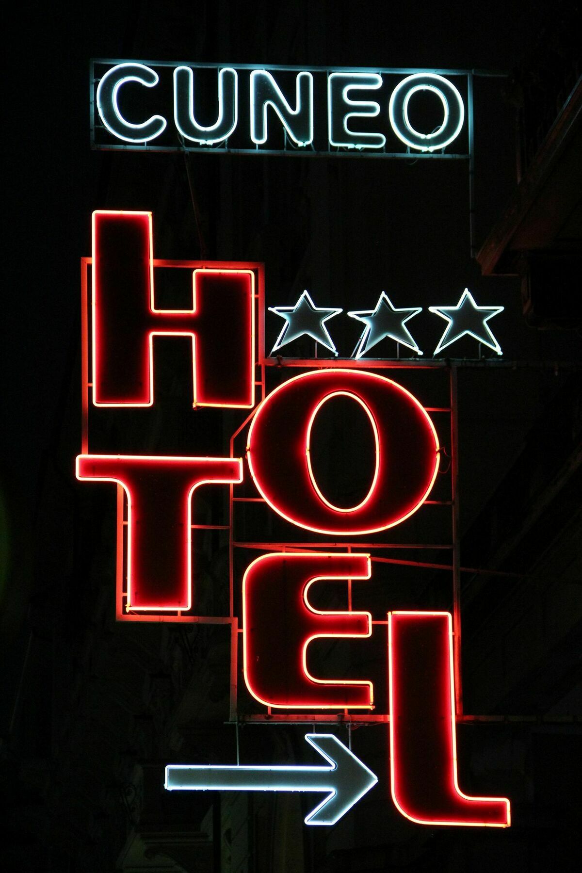 Cuneo Hotel Esterno foto